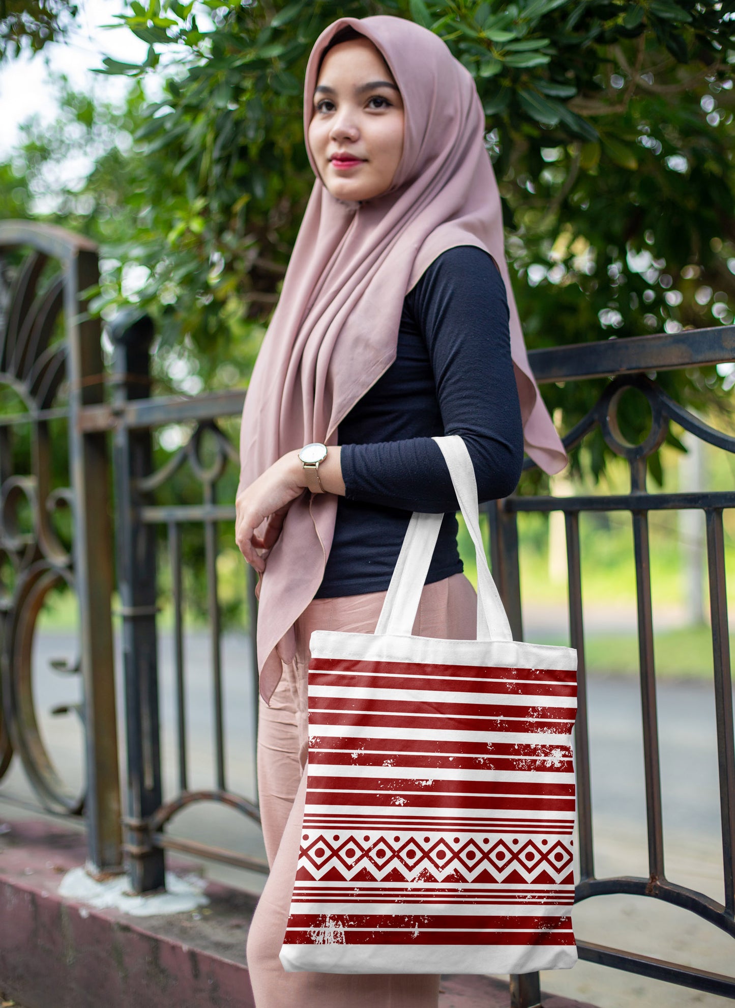 258 TOTE BAG