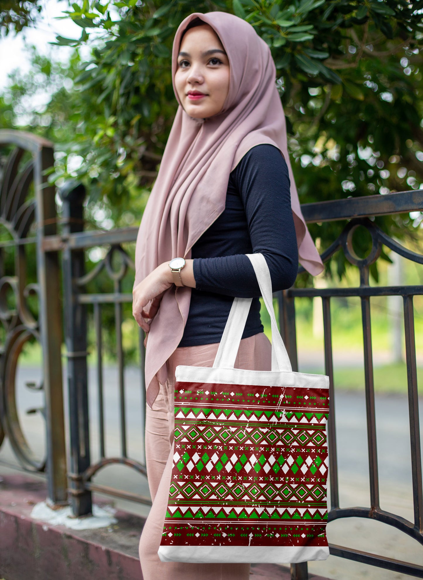 259 TOTE BAG